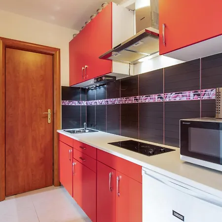 Beautiful In With Wifi Apartment Kruševo
